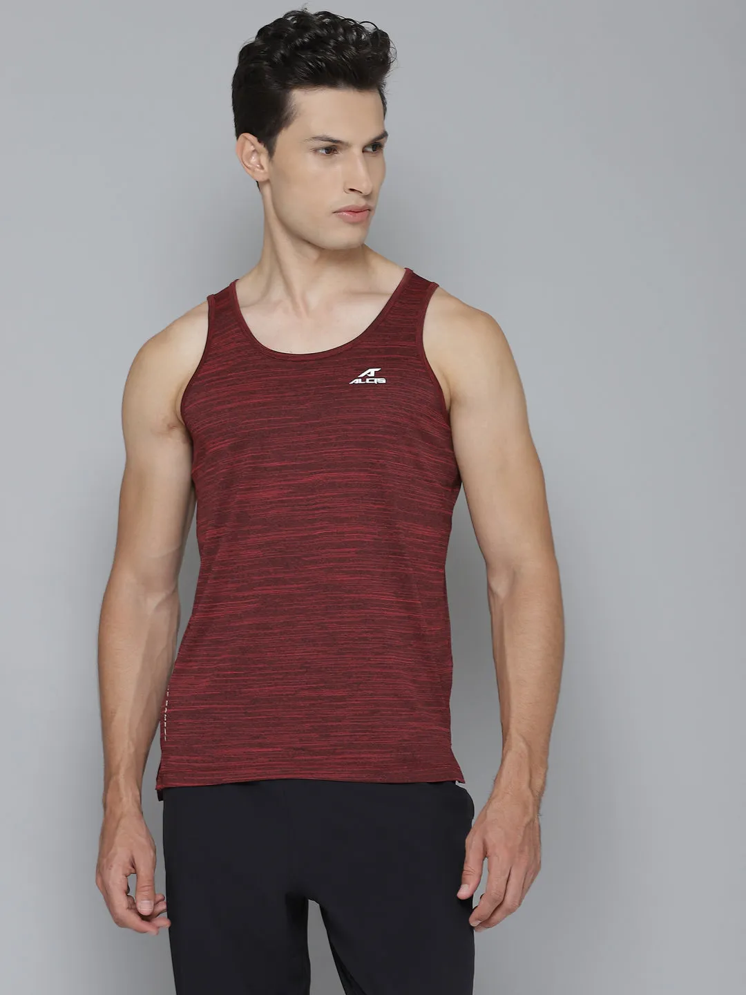Alcis Men Solid Red Tshirts