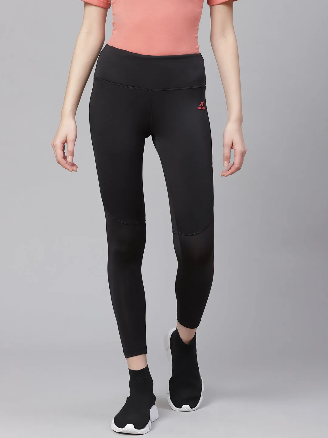 Alcis Women Black Solid Cropped Training Tights