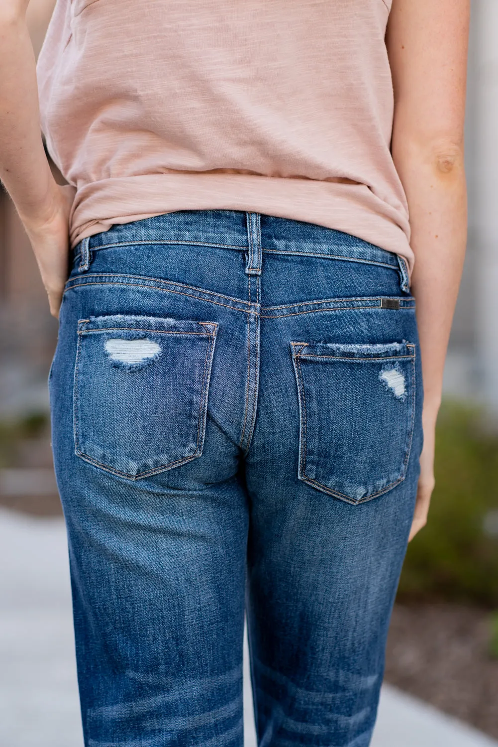 Aviva Mid Rise Ripped Boyfriend