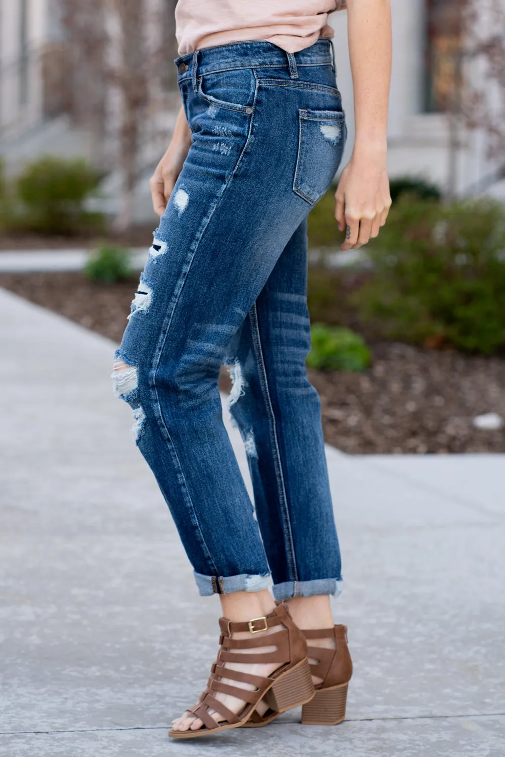 Aviva Mid Rise Ripped Boyfriend