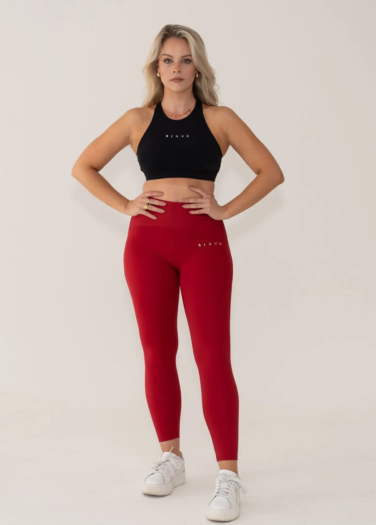 Born to Sirve Bra in black