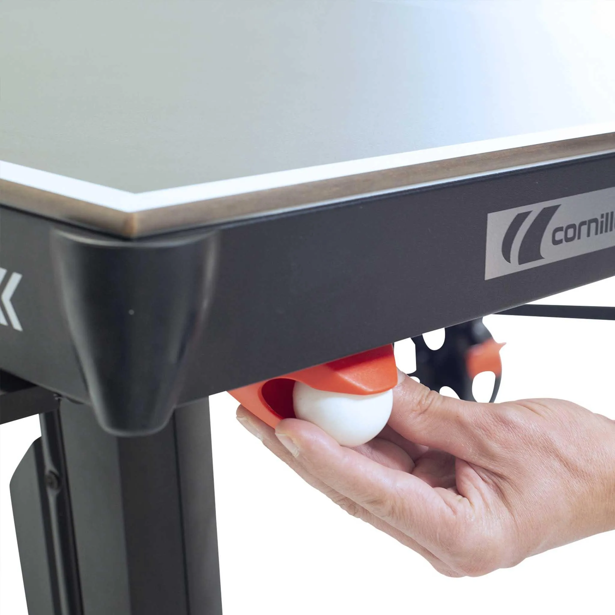 Cornilleau 700X Indoor / Outdoor Table Tennis Table