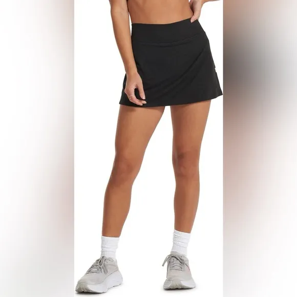 Halo Performance Skirt Women's DreamKnit™‎ Skirt Black Heather VW3006 Size Small