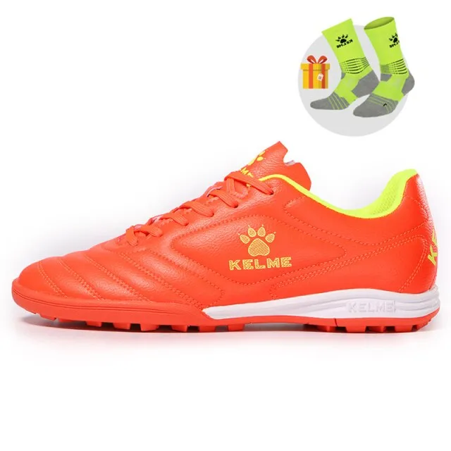 KELME Men Training Soccer Shoes Anti-Slippery Football Shoes