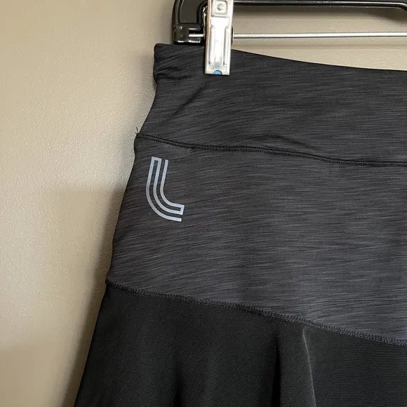 Lole Ace Skort Black Grey Size Medium Tennis Running Golf Gym Skirt Shorts