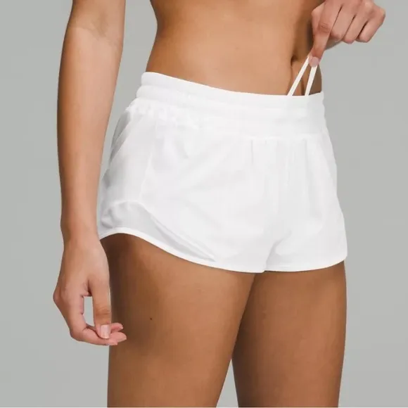 Lululemon White Running Hotty Hot Low-Rise Lined Short 2.5&quot; Size 14 Regular