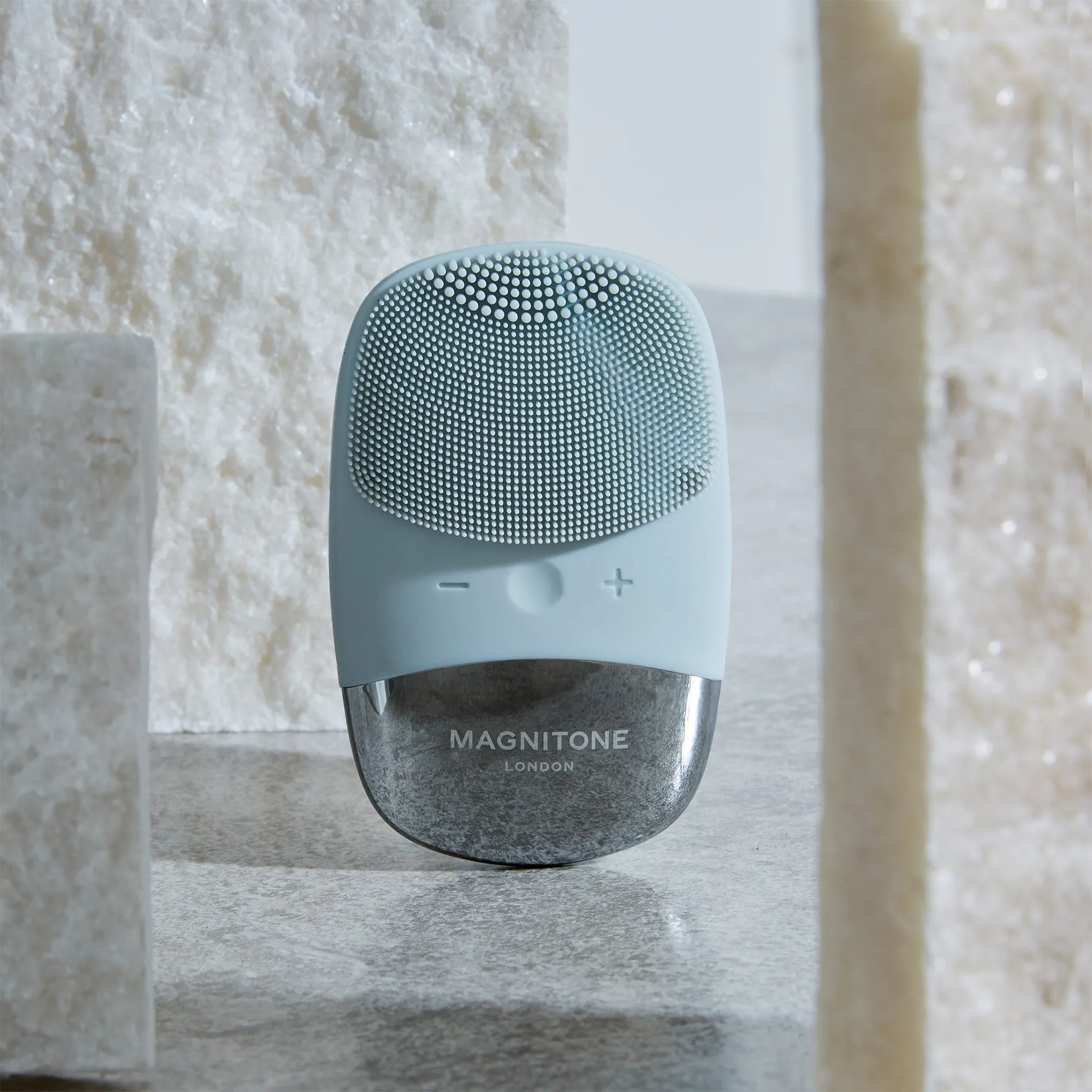 MAGNITONE BabyBare Micro-Sonic Compact Cleansing Brush