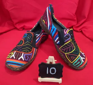 Moccasin Mola Shoes - Size 10 - Nova