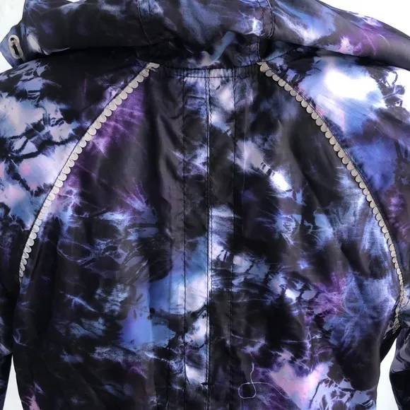 NANETTE LEPORE BLACK/PURPLE ZIP FRONT HOODED WINDBREAKER • sz M