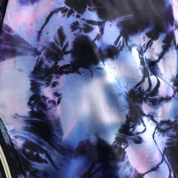 NANETTE LEPORE BLACK/PURPLE ZIP FRONT HOODED WINDBREAKER • sz M