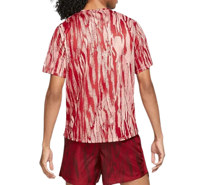 Nike Dri-FIT Wild Run Miler 2.0 T-Shirt - Red Camo