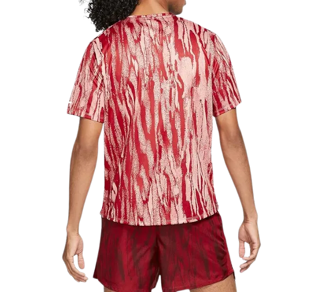 Nike Dri-FIT Wild Run Miler 2.0 T-Shirt - Red Camo