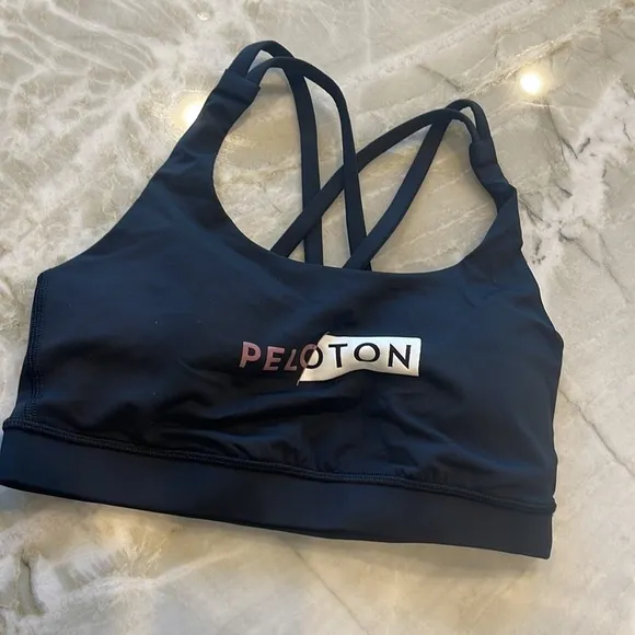 NWT Lululemon Athletica Women Black Stretch Back Strap Running Sport Bra Size 6