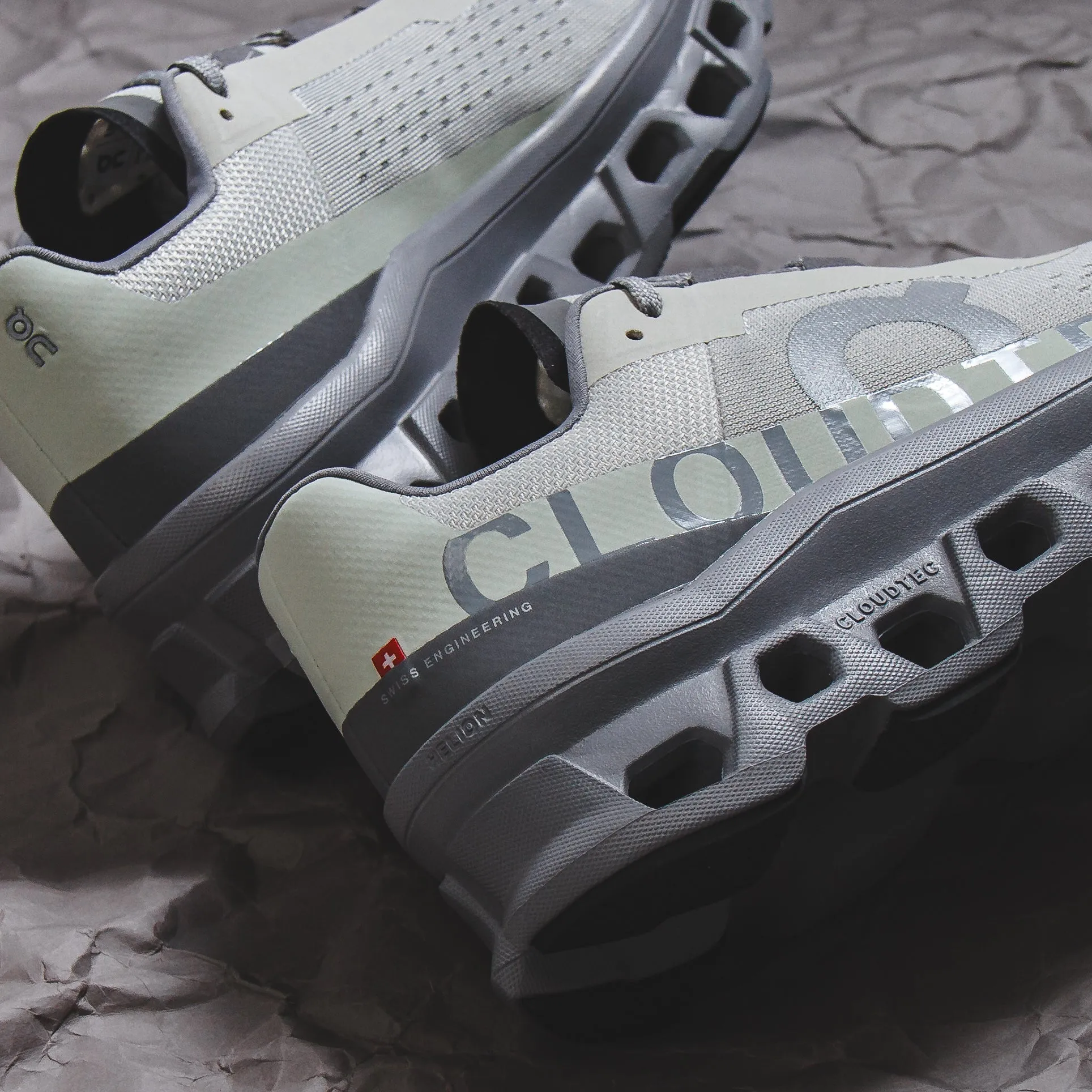 ON Men Cloudmonster Ice Alloy 61.97788