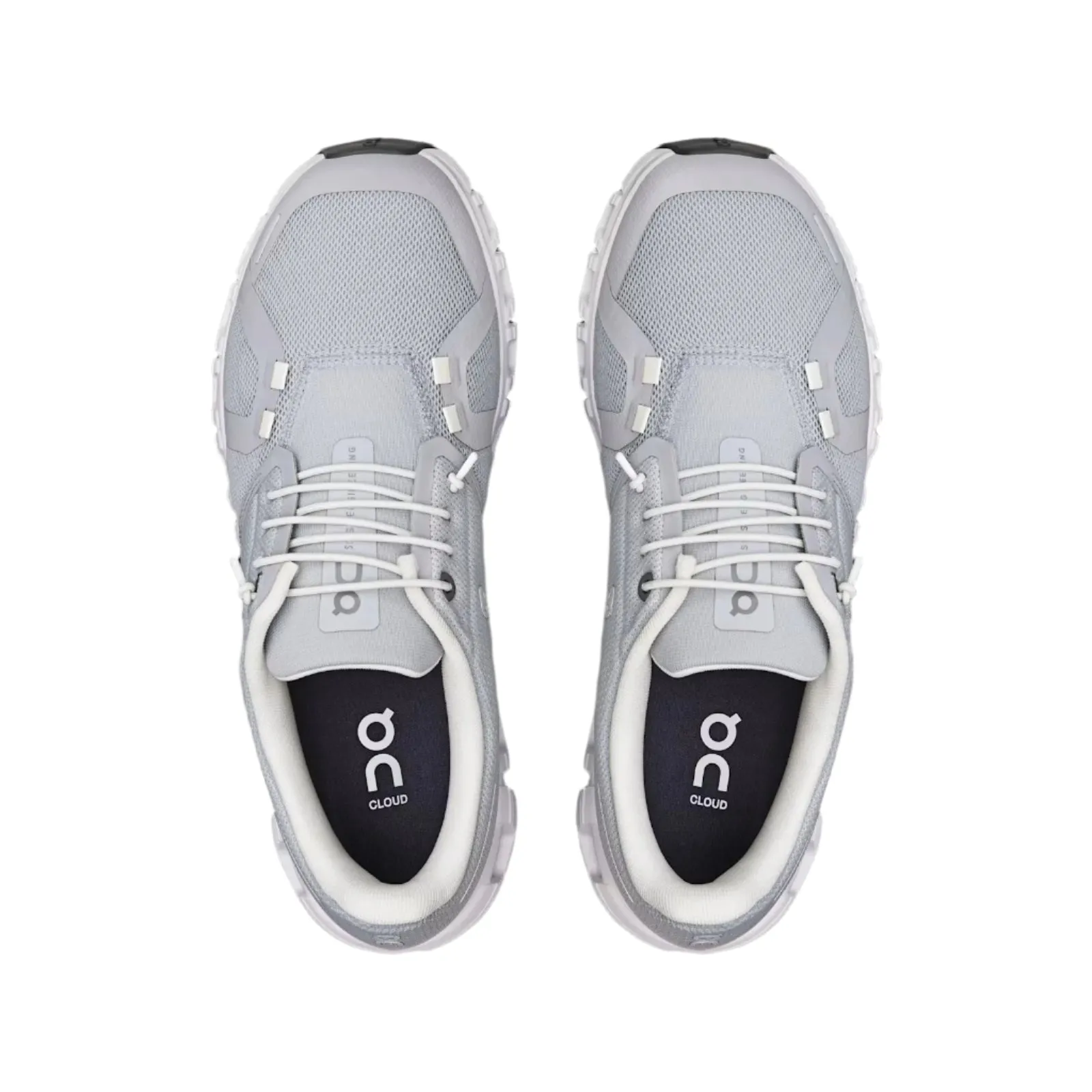 On Running Women's Cloud 6 Sneaker in Glacier/White