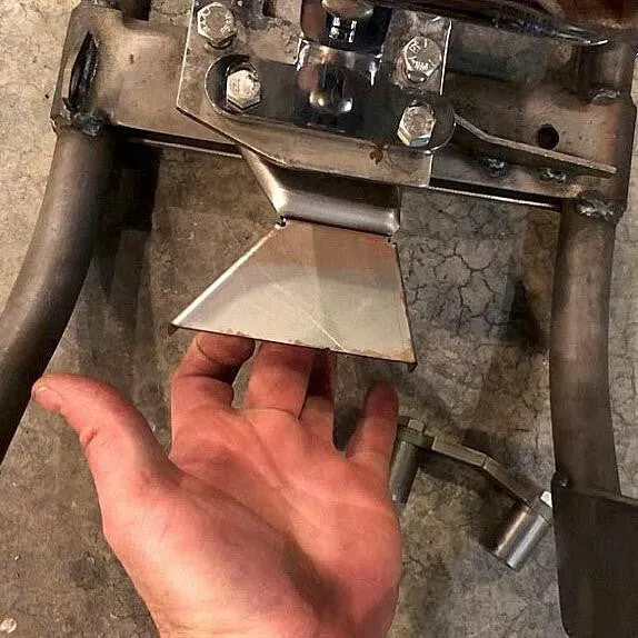 Pangea Speed - Chopper Fender Mount - 137