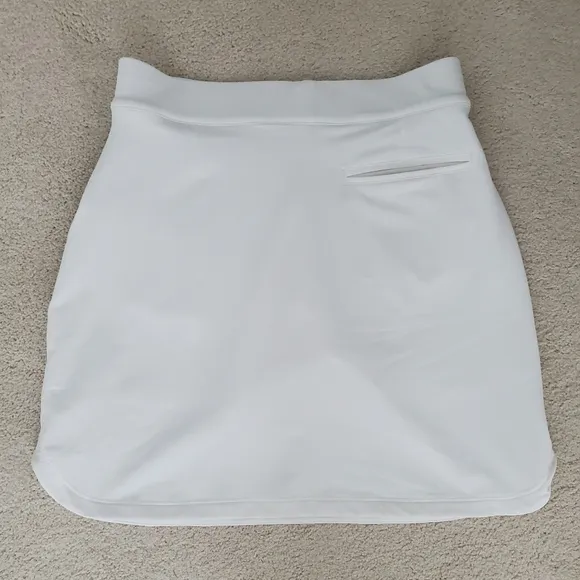Peter Millar White Alice Petal Hem Athletic Skirt Skort UPF 50  Golf Tennis szS