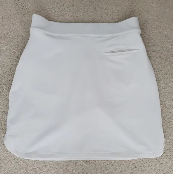 Peter Millar White Alice Petal Hem Athletic Skirt Skort UPF 50  Golf Tennis szS