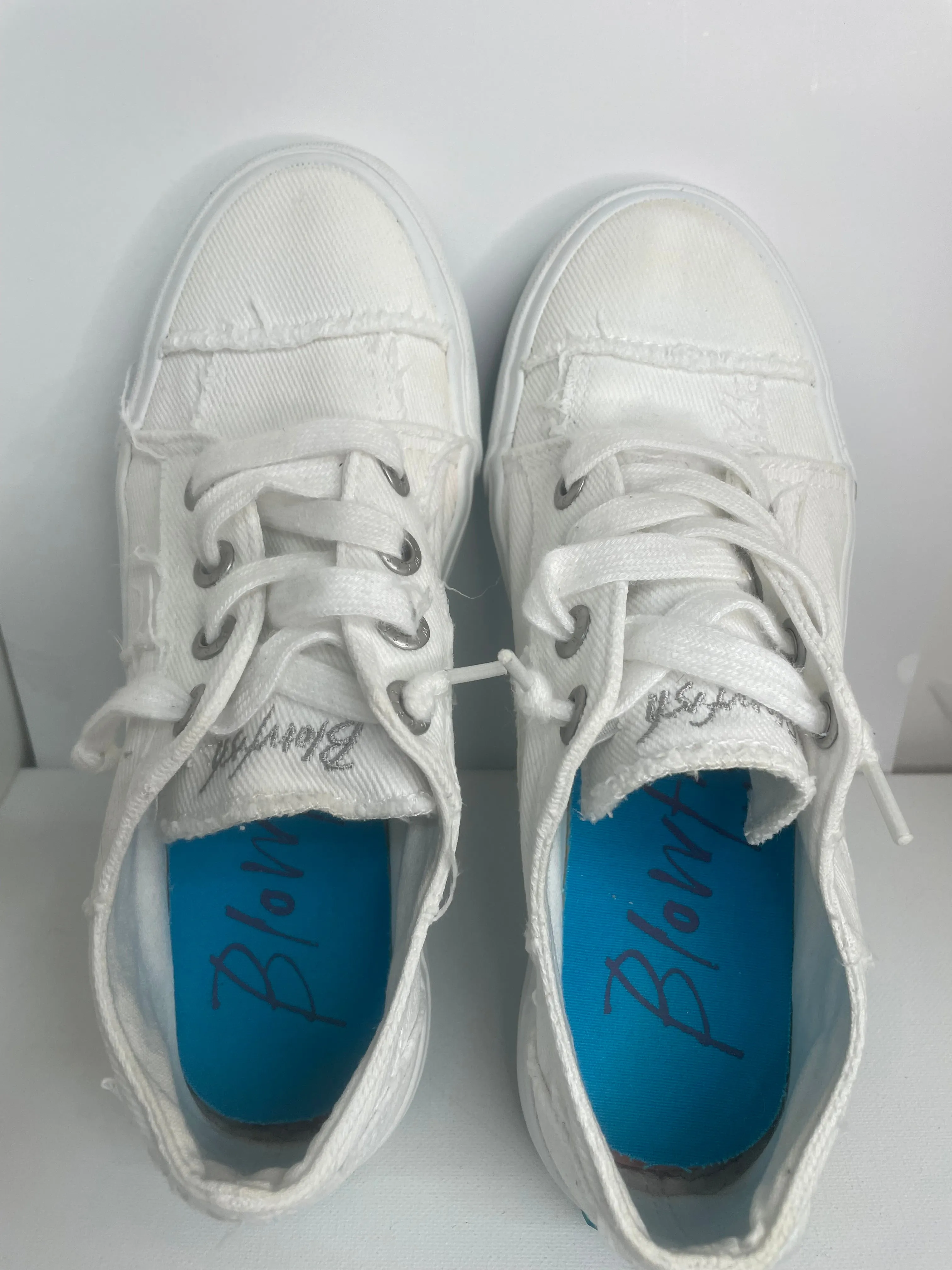 PreLoved Blowfish Tennis Shoes