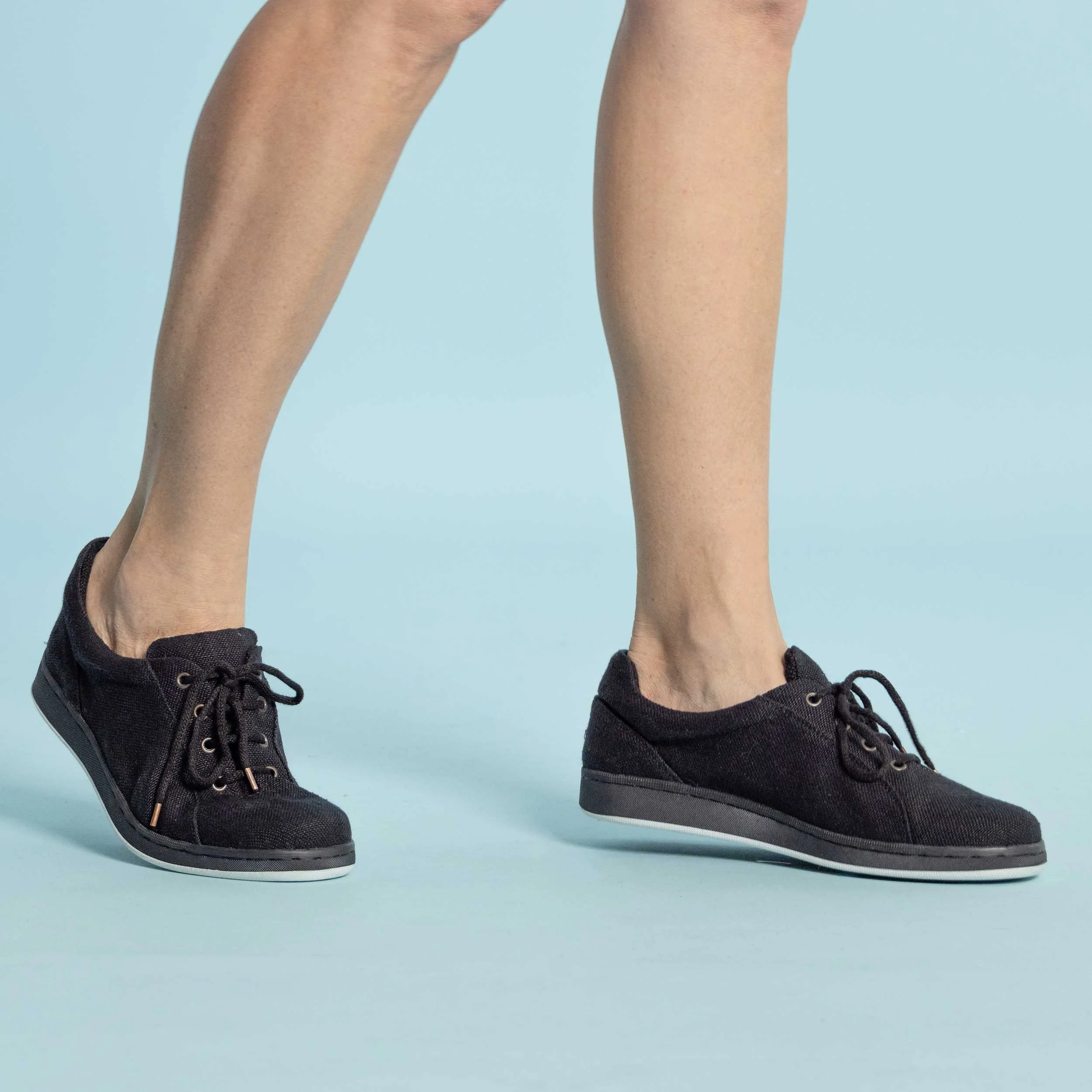 SANTA CRUZ Handmade Organic Hemp Trainers / Sports Shoes / Sneakers (Women's Sizes Plus Men's Size 7, 8)