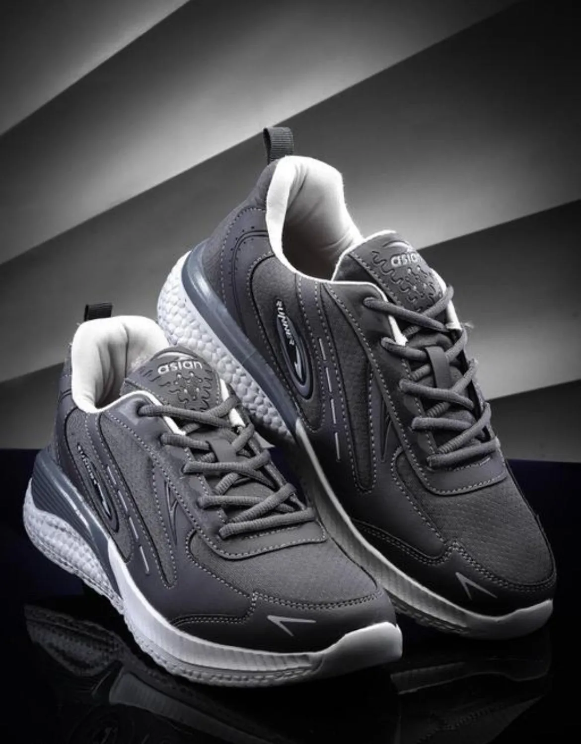 Sleek Grey Sports Sneakers – Elevate Your Game