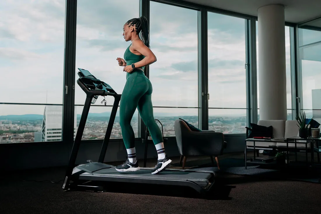 TAPIS DE COURSE CONNECTE RUN500 - pliage compact - 10% inclinaison motorisée