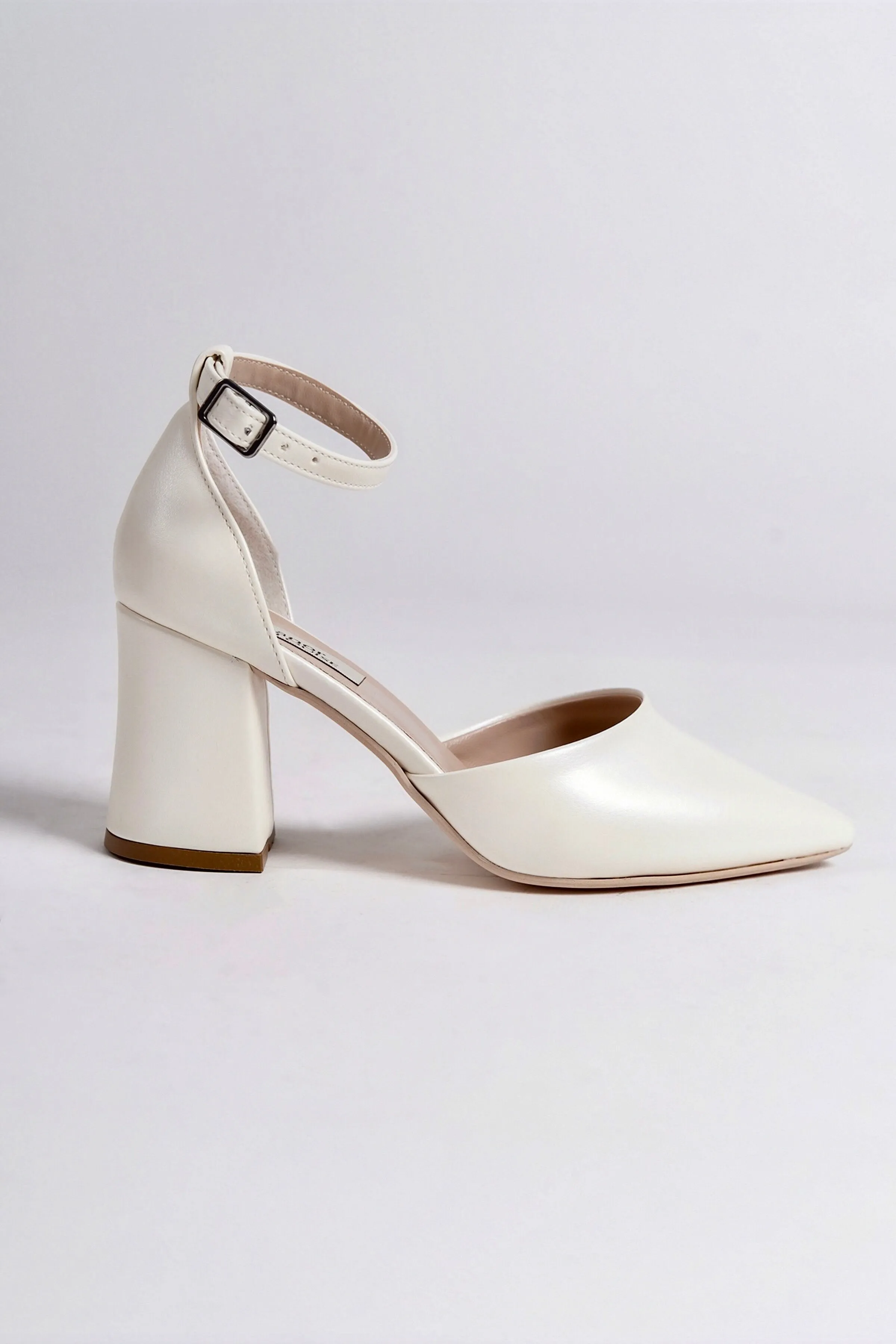 Vivienne | Ivory High Heels