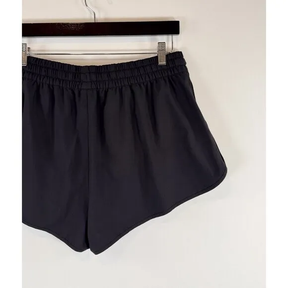 Vuori Womens Shorts Black Clementine 2.0 Athletic Running Classic Fit Stretch XL