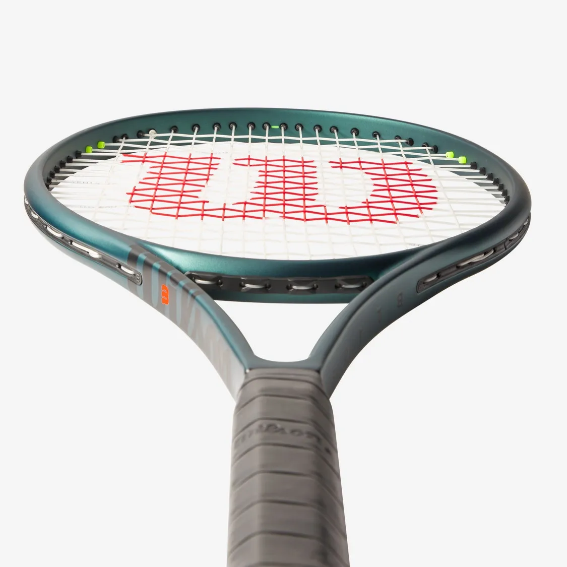 Wilson Blade 100L V9 Tennis Racket (Unstrung)