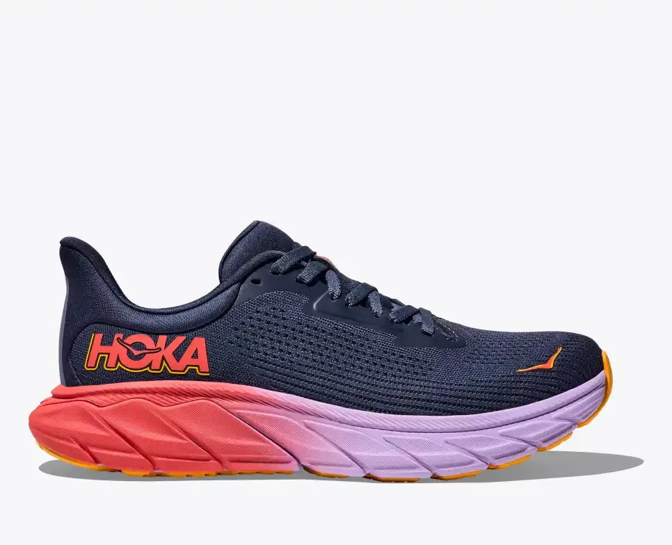 Women's Arahi 7